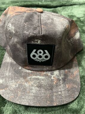 686 Men's Rust Brown Camo Patch Cap